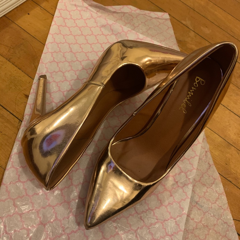 Pointy Gold Heels